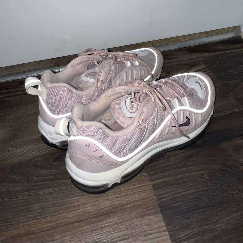 Nike AirMax 98 Sneaker